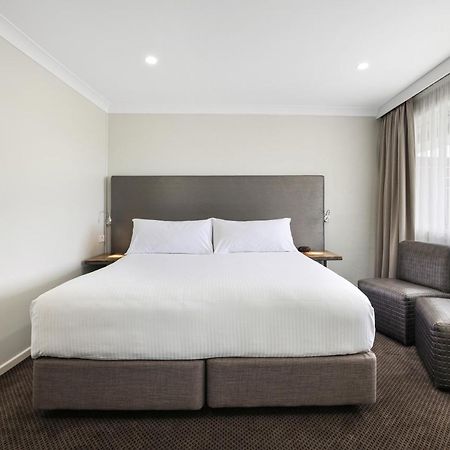 The Duck Inn Apartments Тамуърт Екстериор снимка
