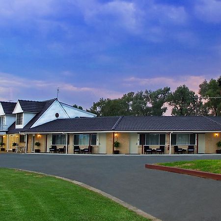 The Duck Inn Apartments Тамуърт Екстериор снимка